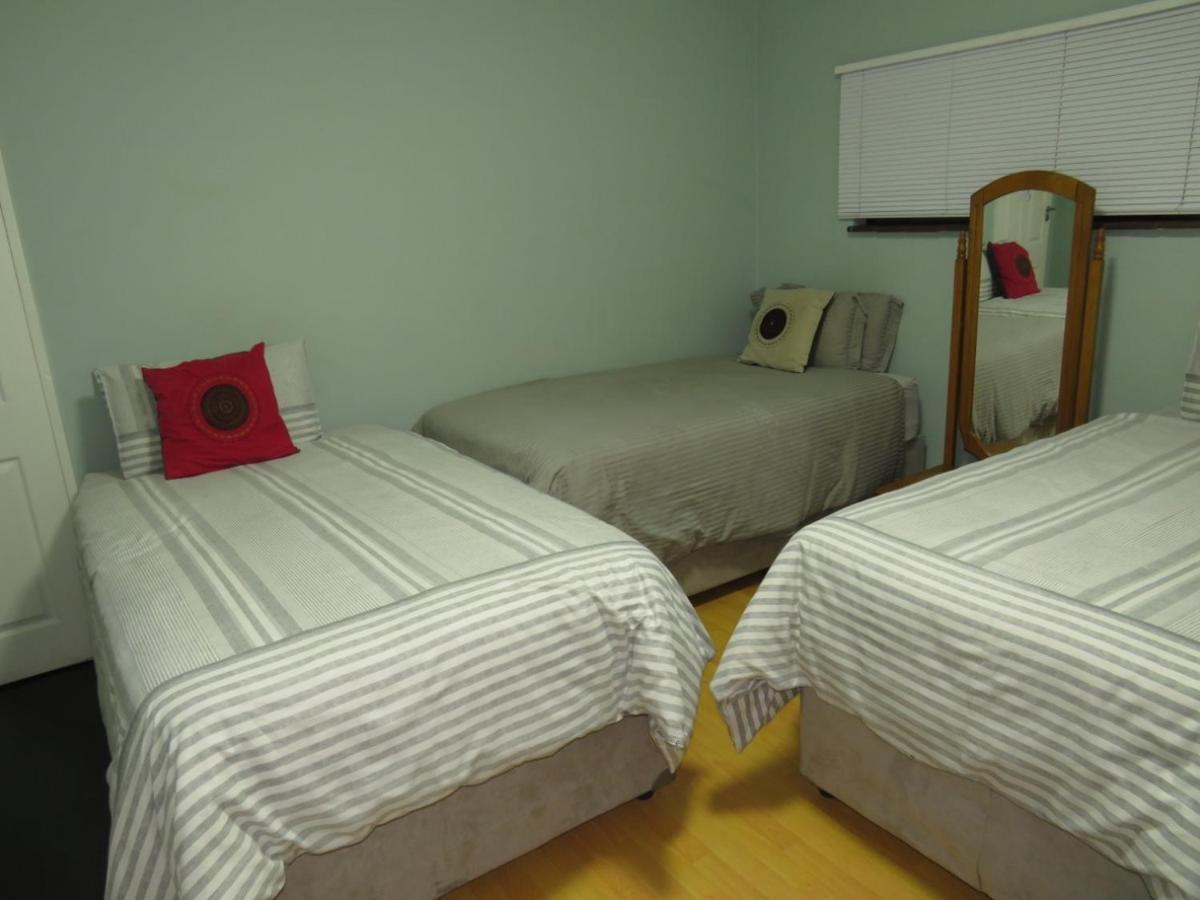 The Musafer Travel Lodge Питермарицбург Экстерьер фото