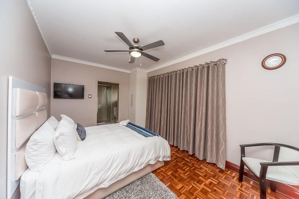 The Musafer Travel Lodge Питермарицбург Экстерьер фото