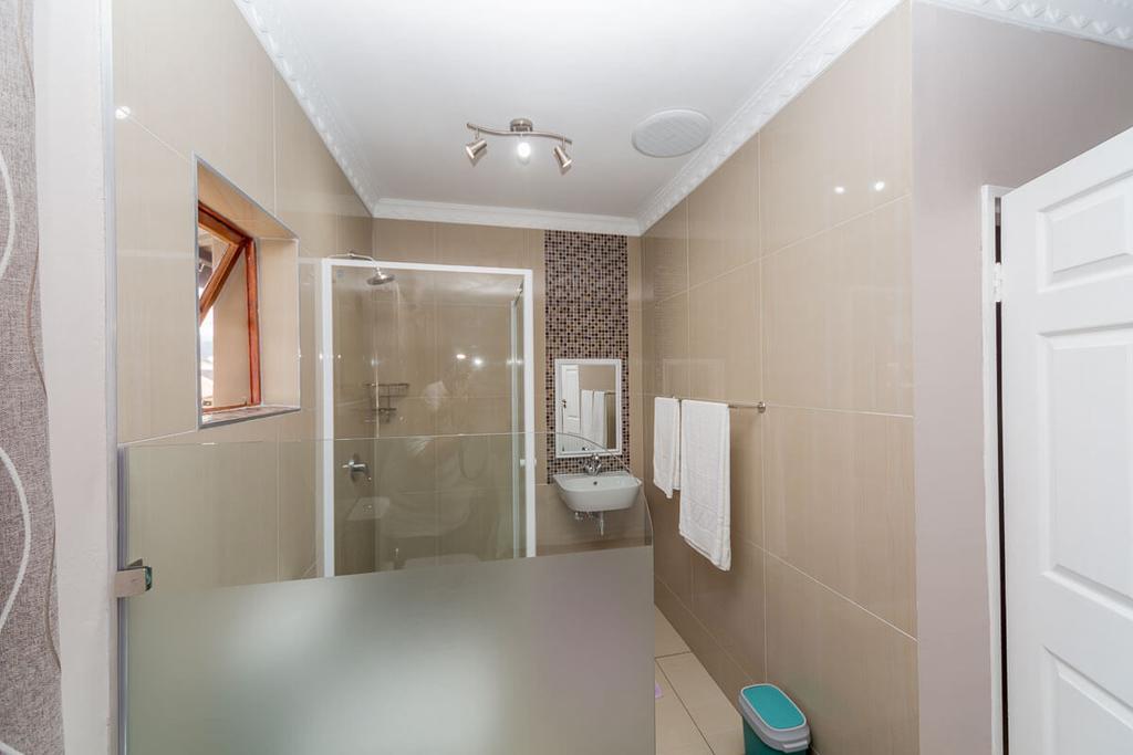 The Musafer Travel Lodge Питермарицбург Экстерьер фото