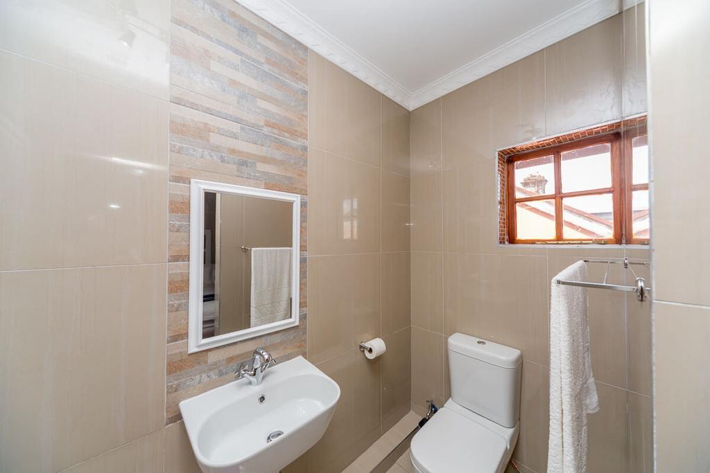 The Musafer Travel Lodge Питермарицбург Экстерьер фото